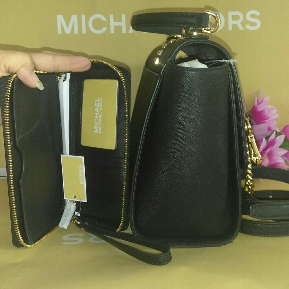 NWT Michael kors purse bag crossbody w/ wallet set - Picture 4 of 8
